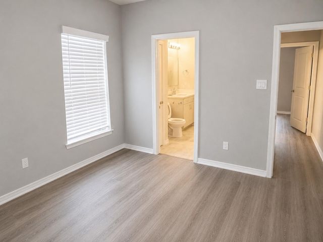 13726 Duro Bluff Drive, Cypress, TX 77429