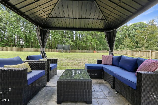 5104 Steuben Place, Fuquay Varina, NC 27526