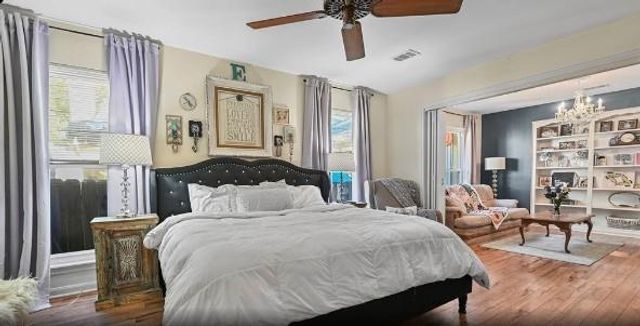 8203 Roebourne Lane, Houston, TX 77070