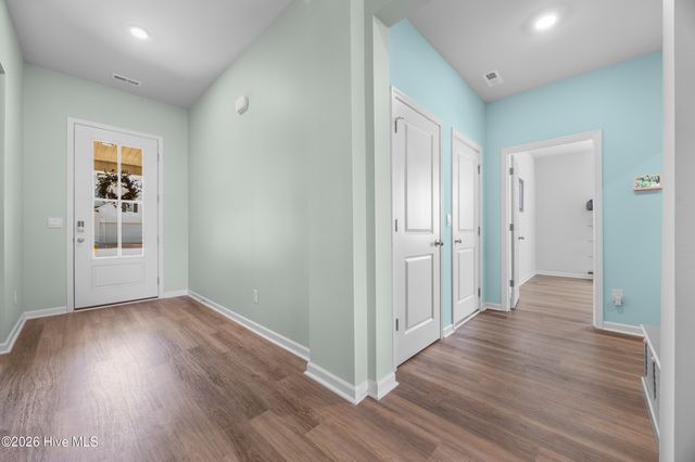 215 Whalebone Avenue, Wilmington, NC 28411