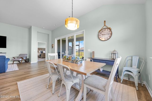215 Whalebone Avenue, Wilmington, NC 28411