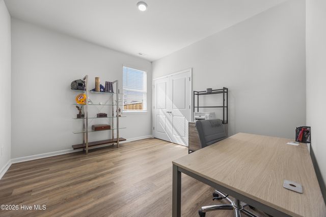 215 Whalebone Avenue, Wilmington, NC 28411