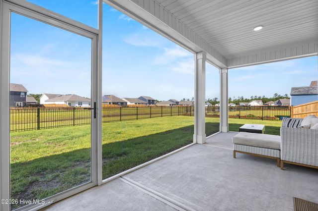 215 Whalebone Avenue, Wilmington, NC 28411