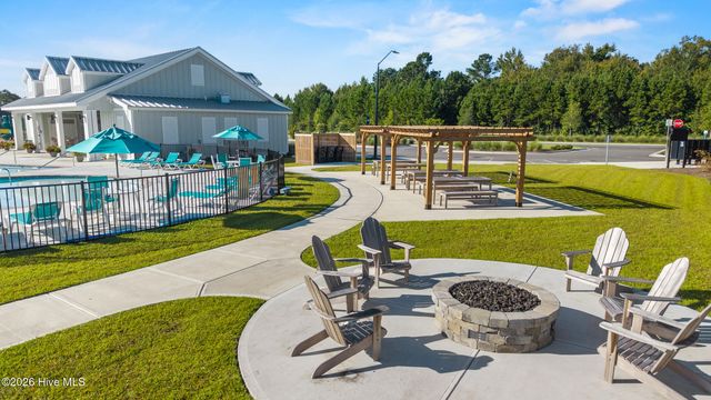 215 Whalebone Avenue, Wilmington, NC 28411