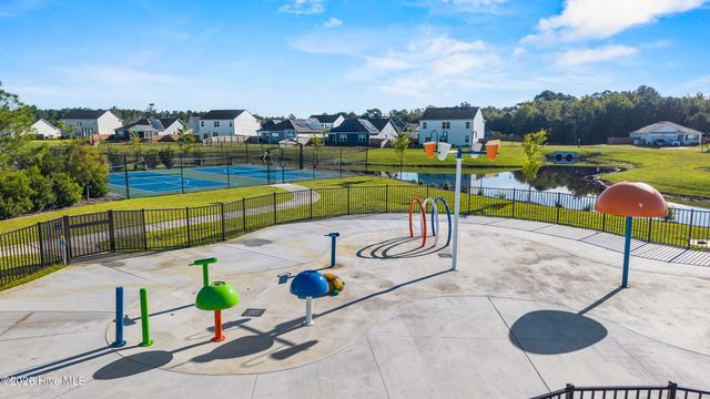 215 Whalebone Avenue, Wilmington, NC 28411