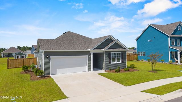 215 Whalebone Avenue, Wilmington, NC 28411