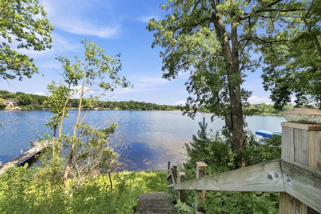 3020 Oakdale Drive, Pine Springs, MN 55115