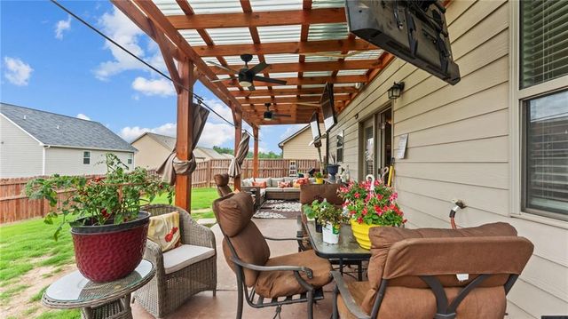 1325 Brookstone Lake Drive, Conyers, GA 30012