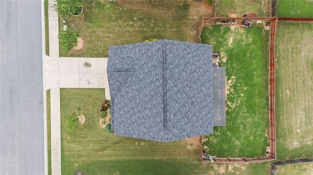 1325 Brookstone Lake Drive, Conyers, GA 30012