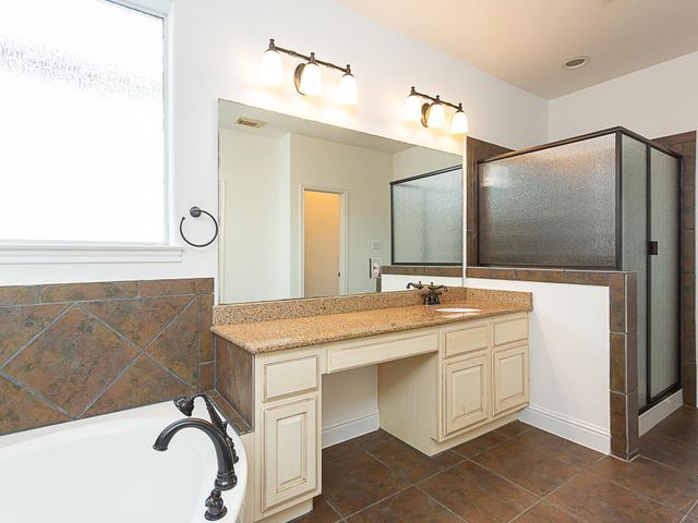 7908 Journeyville DR, Austin, TX 78735