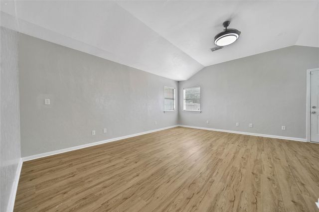 307 Lawrence Street, Tomball, TX 77375