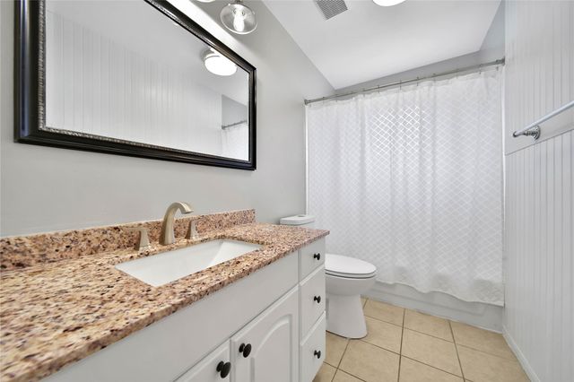 307 Lawrence Street, Tomball, TX 77375