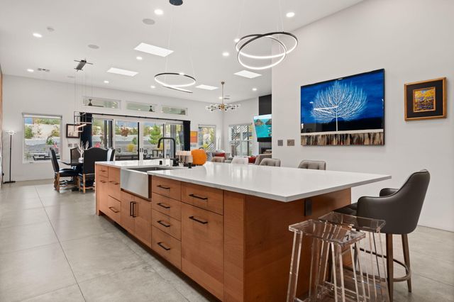 10140 Masters Drive NE, Albuquerque, NM 87111