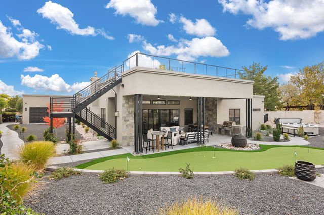 10140 Masters Drive NE, Albuquerque, NM 87111