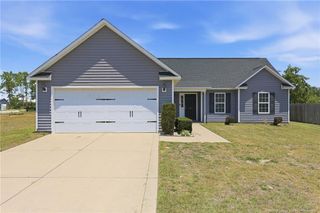 514 Old Warden Way, Hope Mills, NC 28348