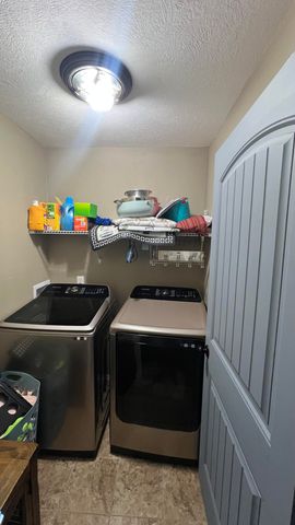 1204 Aaron Avenue, Monett, MO 65708