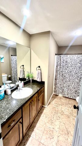 1204 Aaron Avenue, Monett, MO 65708