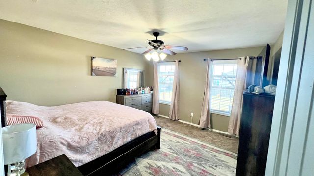 1204 Aaron Avenue, Monett, MO 65708