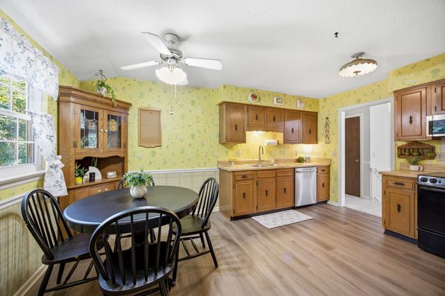 9103 Ole Farm Ln, Harrison, TN 37341