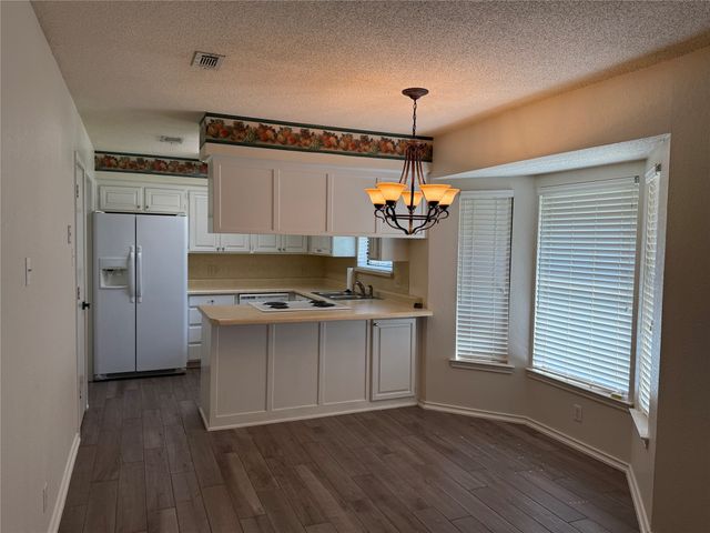 928 Rosebud Drive, Azle, TX 76020