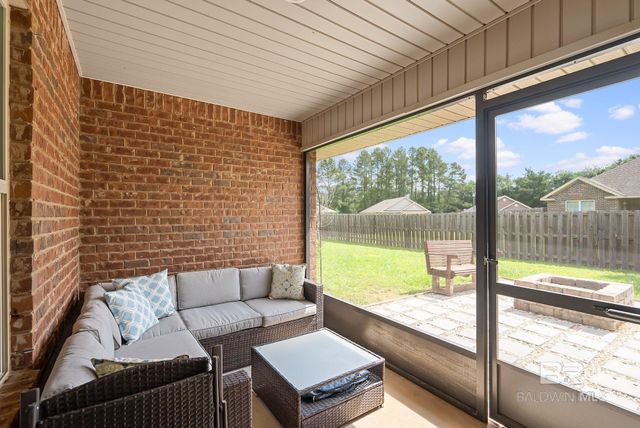 22076 Garland Loop, Silverhill, AL 36576