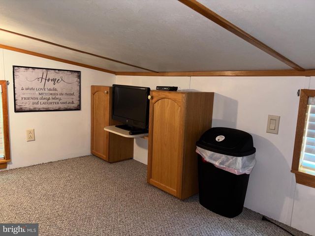 724 MONMOUTH RD #14, Cream Ridge, NJ 08514