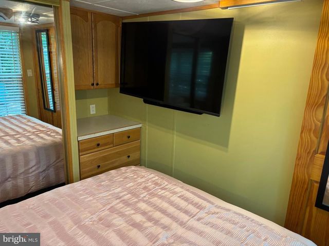 724 MONMOUTH RD #14, Cream Ridge, NJ 08514