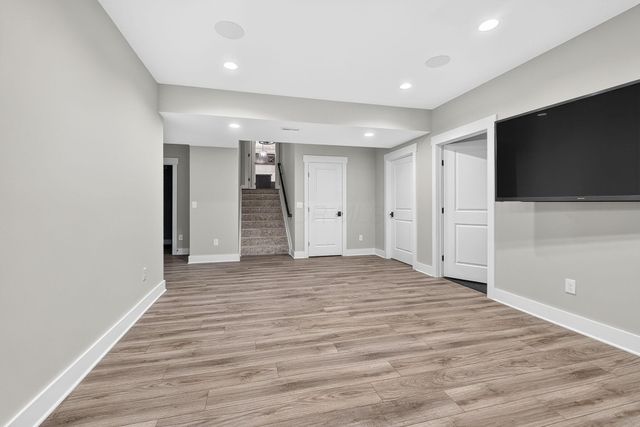 9387 Waterford Drive, Powell, OH 43065