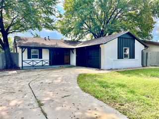 5008 Queen Ann Drive, Forest Hill, TX 76119