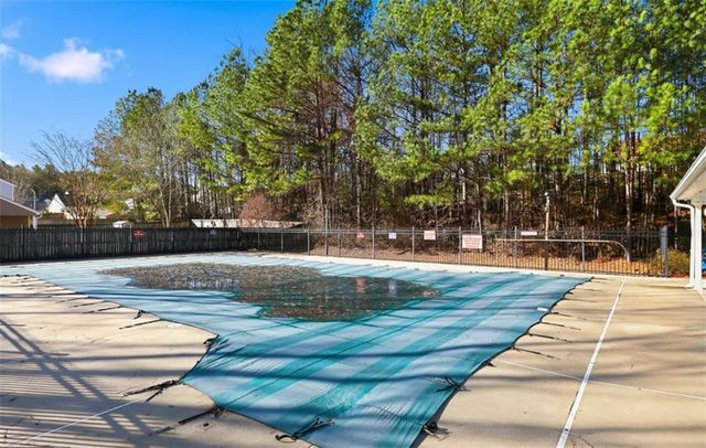 205 Oak Grove, Acworth, GA 30102