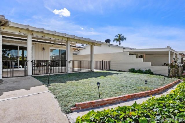 1448 La Linda Dr, San Marcos, CA 92078