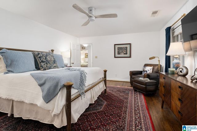 4421 KENNESAW DRIVE, Mountain Brook, AL 35213