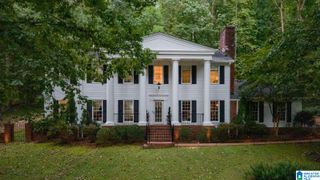 4421 KENNESAW DRIVE, Mountain Brook, AL 35213