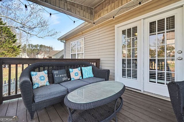 310 Turtle Pointe Drive, Carrollton, GA 30116