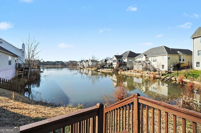 310 Turtle Pointe Drive, Carrollton, GA 30116