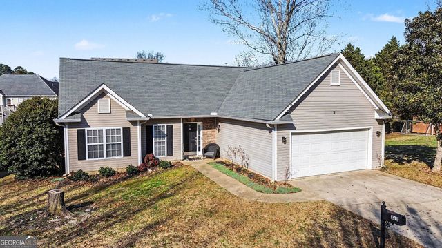 310 Turtle Pointe Drive, Carrollton, GA 30116