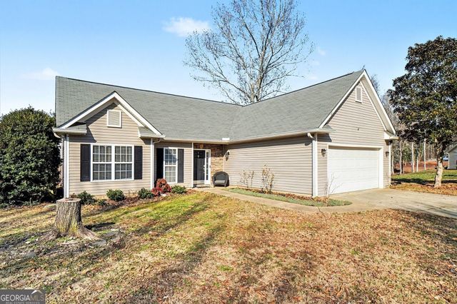 310 Turtle Pointe Drive, Carrollton, GA 30116