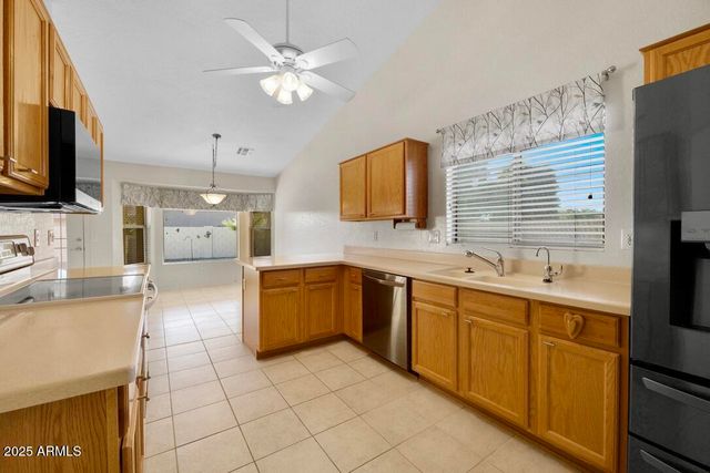 7947 E DES MOINES Street, Mesa, AZ 85207