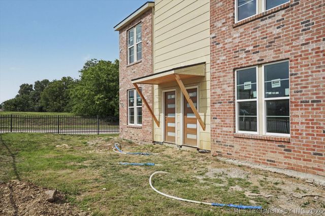 1314 Martin Luther King Jr Boulevard, Tulsa, OK 74106