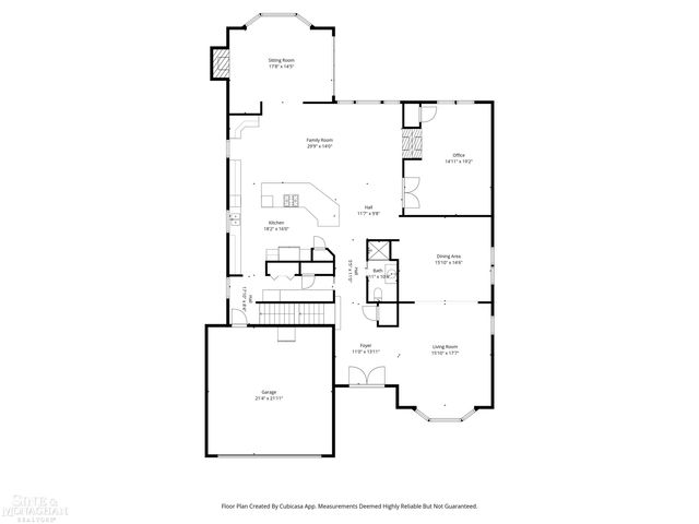 680 Pear Tree Lane, Grosse Pointe Woods, MI 48236