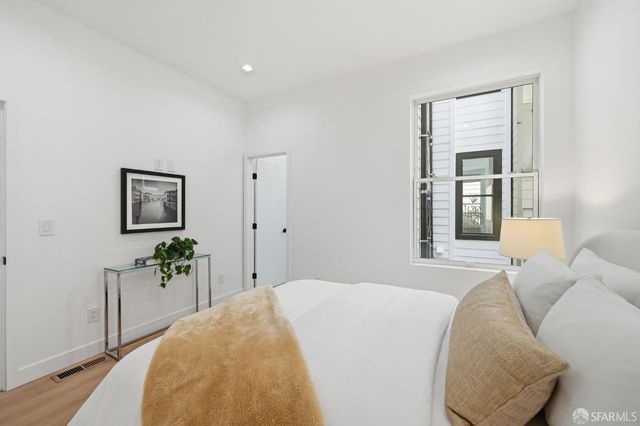818 Green Street, San Francisco, CA 94133