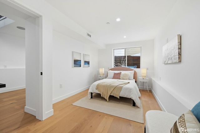 818 Green Street, San Francisco, CA 94133