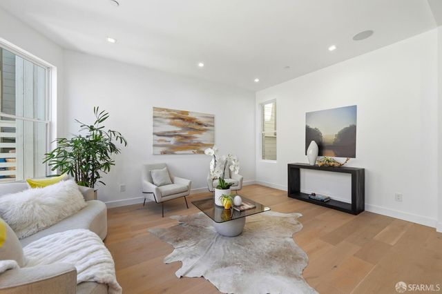818 Green Street, San Francisco, CA 94133