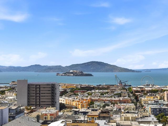 818 Green Street, San Francisco, CA 94133