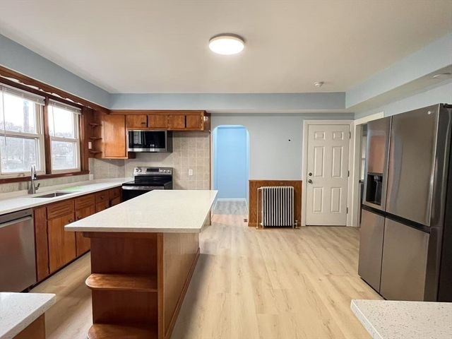 68 Water St 1, Quincy, MA 02169