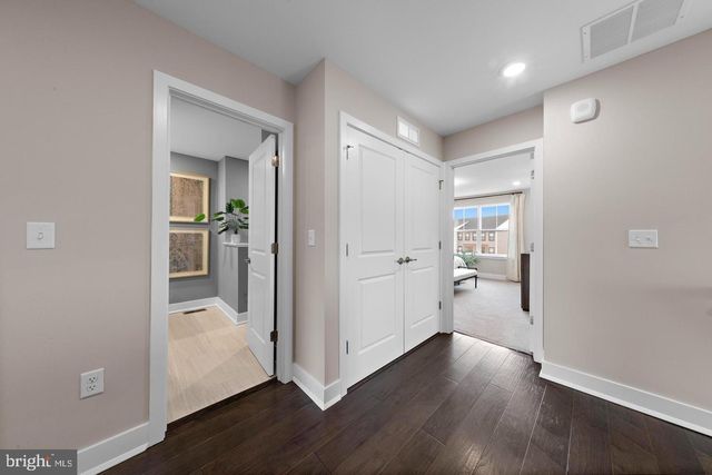 509 JOHN VANZANDT, Titusville, NJ 08560