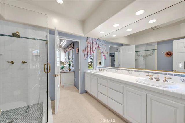 21410 Avenida De Arboles, Murrieta, CA 92562