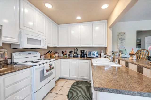 21410 Avenida De Arboles, Murrieta, CA 92562