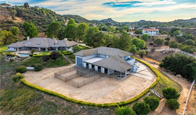 21410 Avenida De Arboles, Murrieta, CA 92562