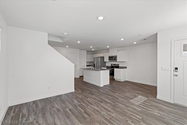 900 Rosy Starling Street, Henderson, NV 89011